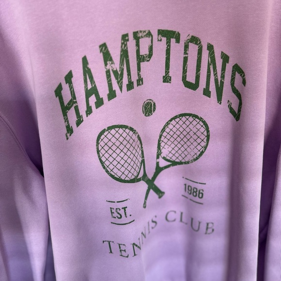 Hamptons Sweatshirt - Picture 4 of 5